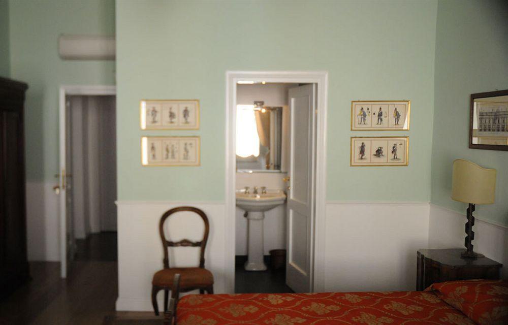 Relais Teatro Argentina Bed & Breakfast Roma Ngoại thất bức ảnh