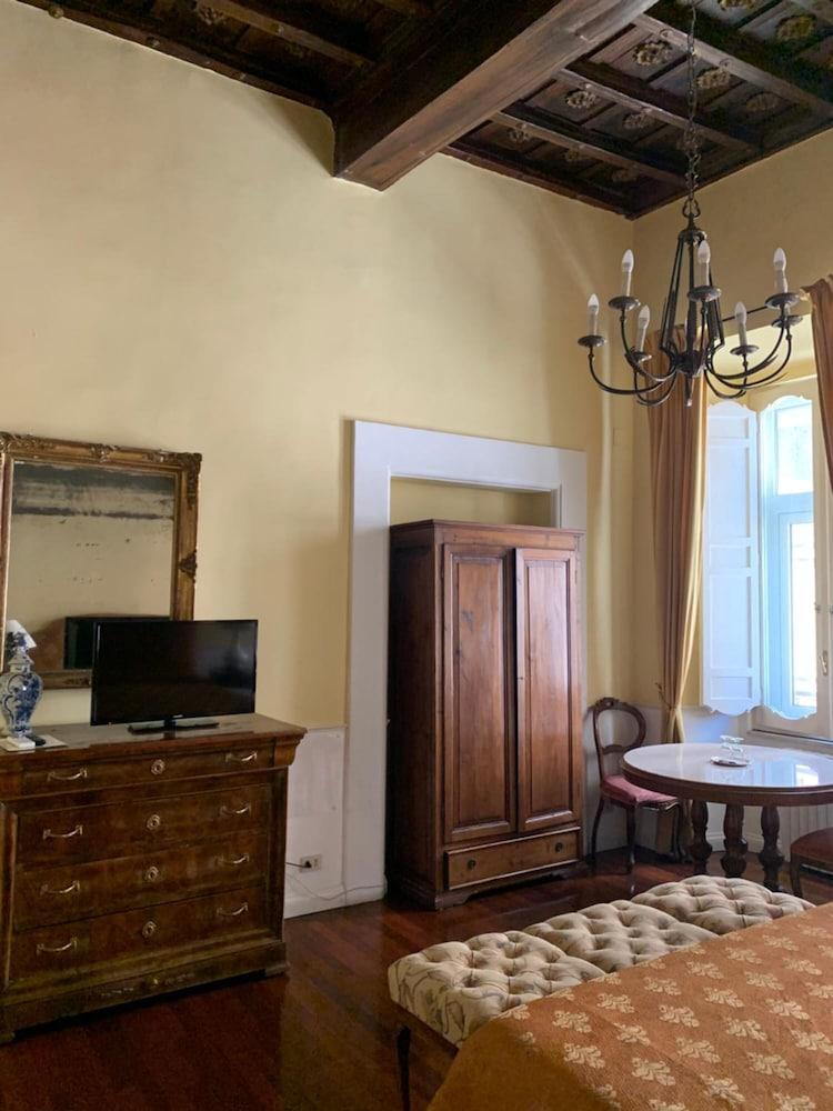 Relais Teatro Argentina Bed & Breakfast Roma Ngoại thất bức ảnh