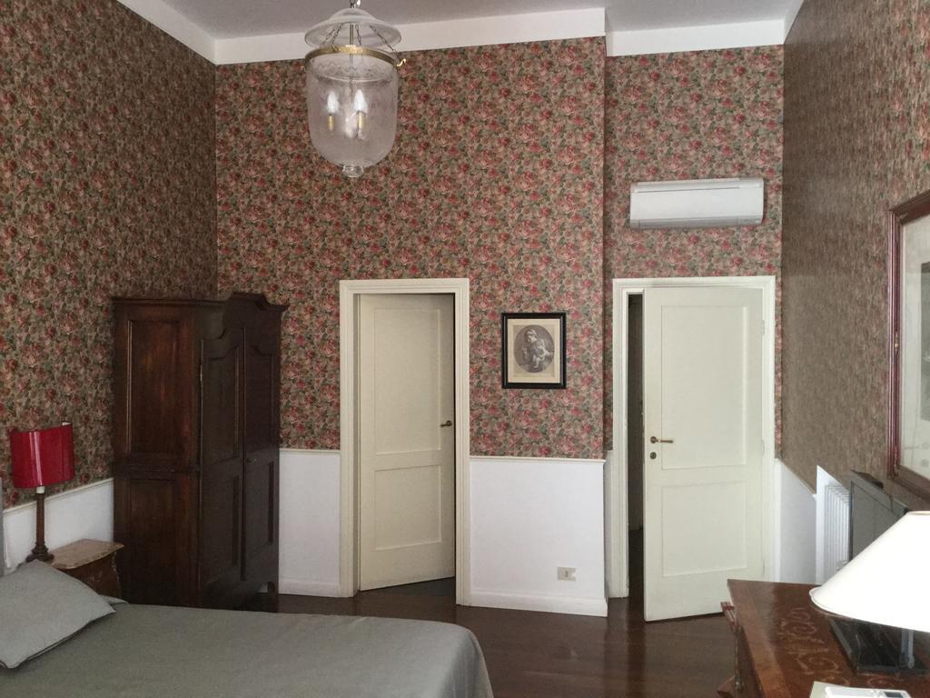 Relais Teatro Argentina Bed & Breakfast Roma Ngoại thất bức ảnh