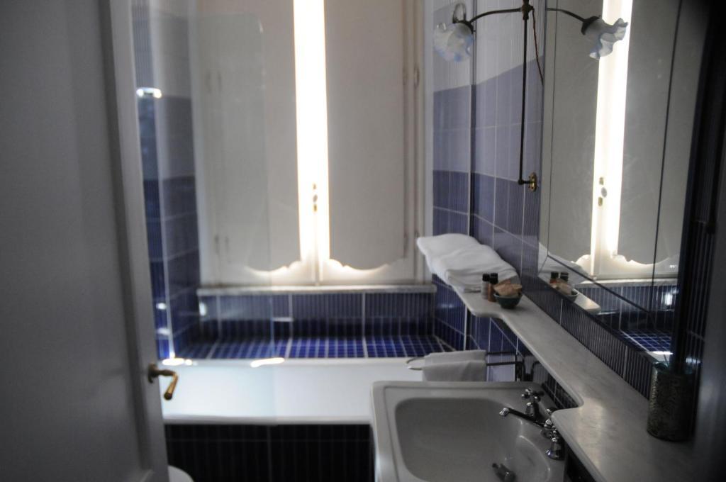 Relais Teatro Argentina Bed & Breakfast Roma Phòng bức ảnh