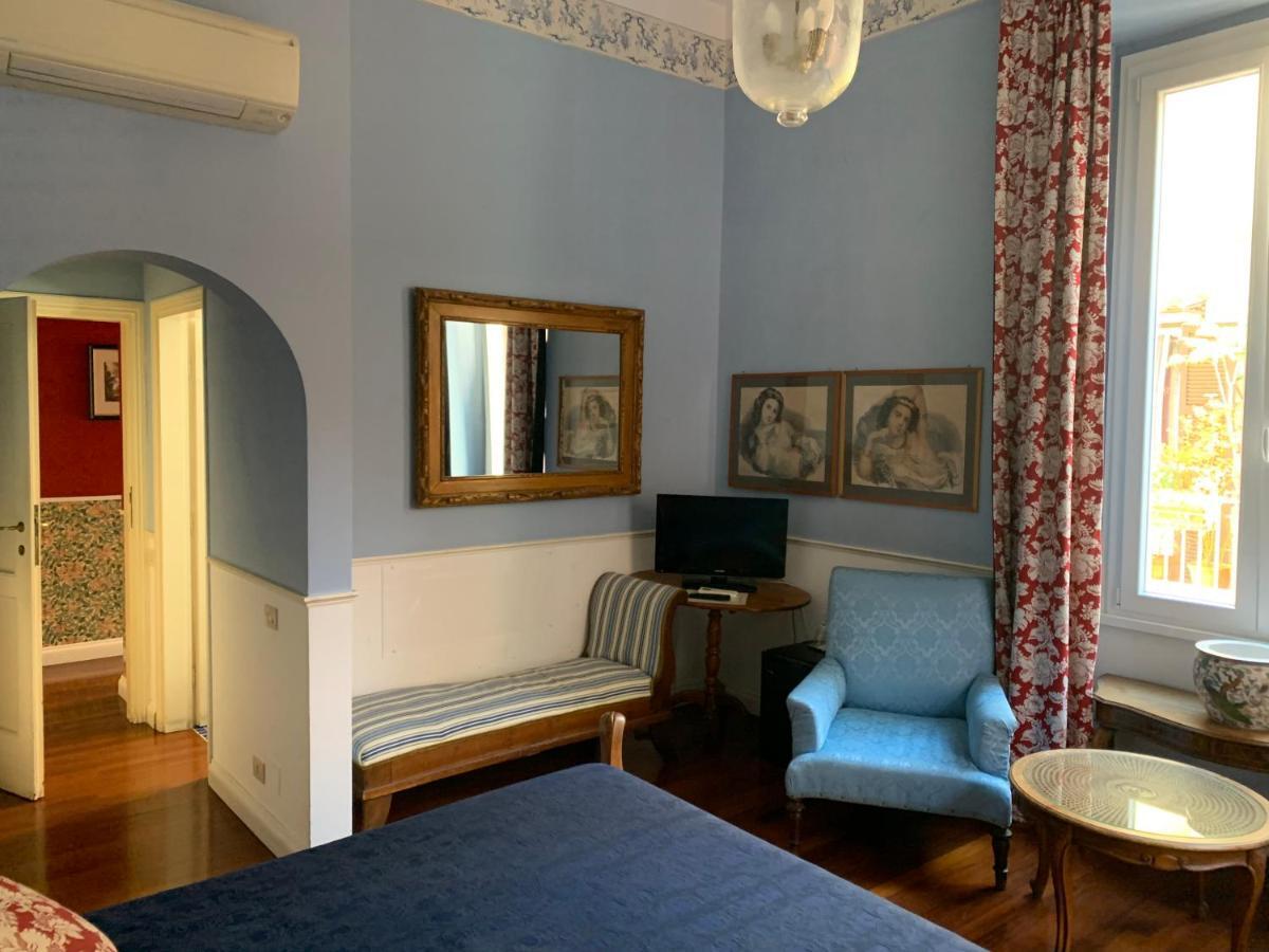 Relais Teatro Argentina Bed & Breakfast Roma Ngoại thất bức ảnh